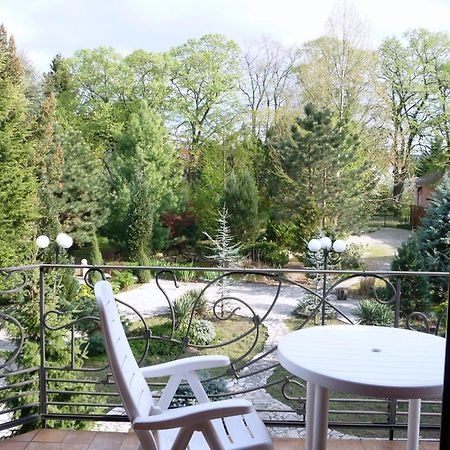 Balaton Art Guesthouse Balatonszárszó Εξωτερικό φωτογραφία