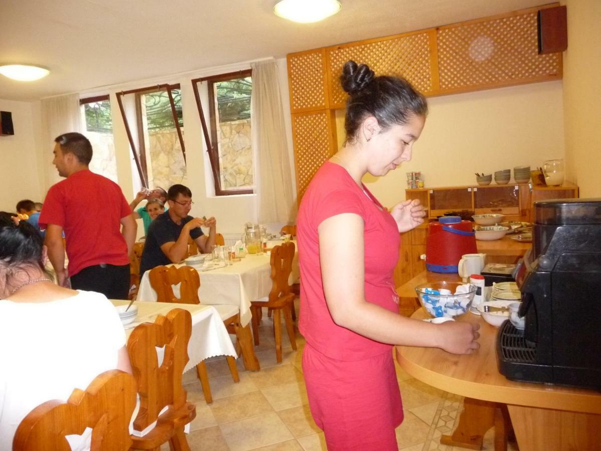 Balaton Art Guesthouse Balatonszárszó Εξωτερικό φωτογραφία