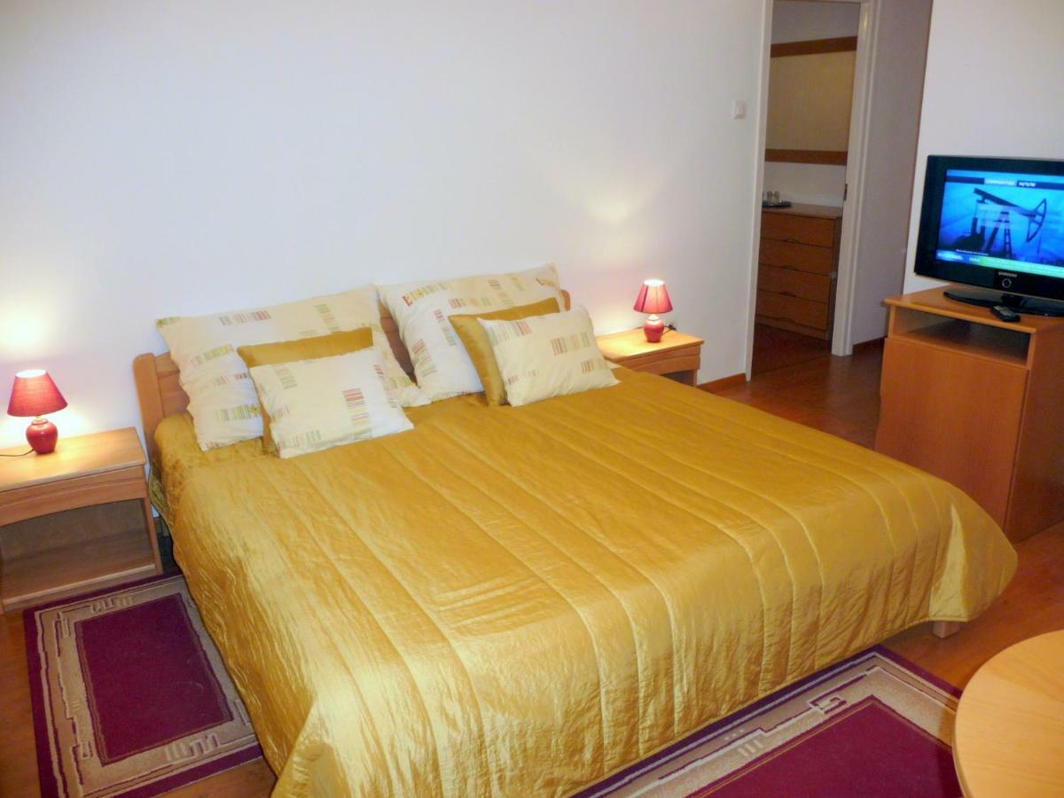 Balaton Art Guesthouse Balatonszárszó Εξωτερικό φωτογραφία